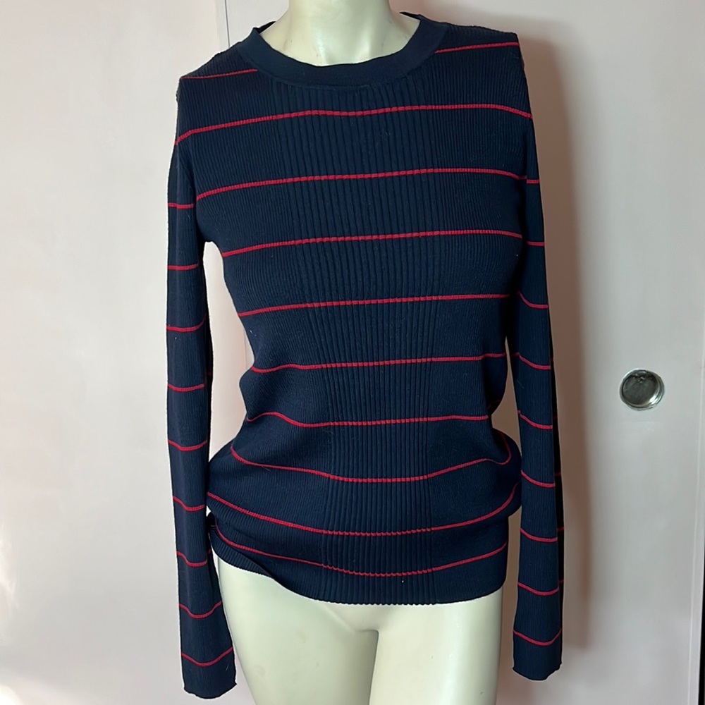 Lightweight Athleta sweater merino wool blend